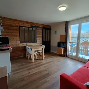 fleurs-des-alpes.hotels-rhonealpes.com/