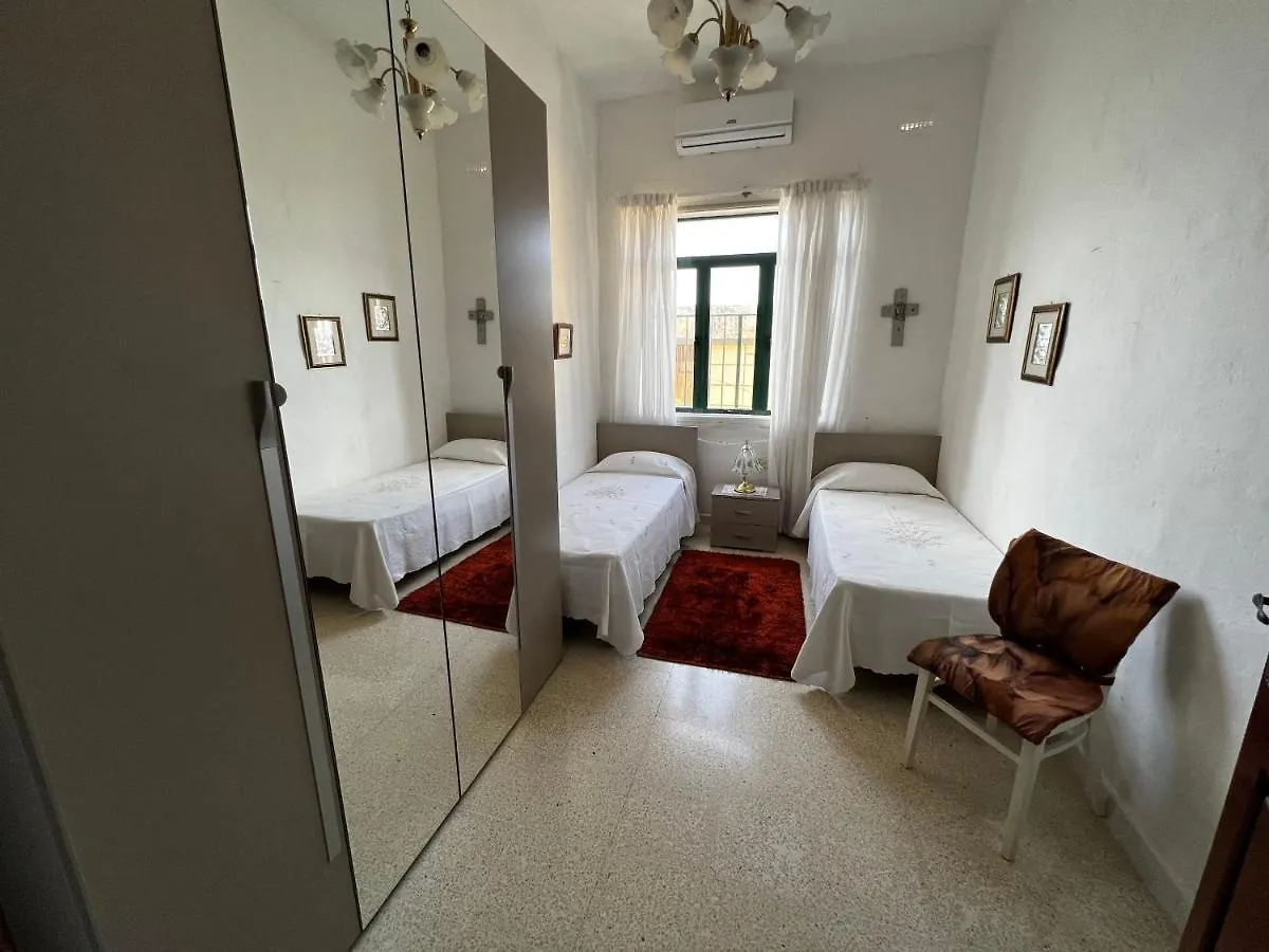 Superb 3 Bedroom Apartment In La Valette